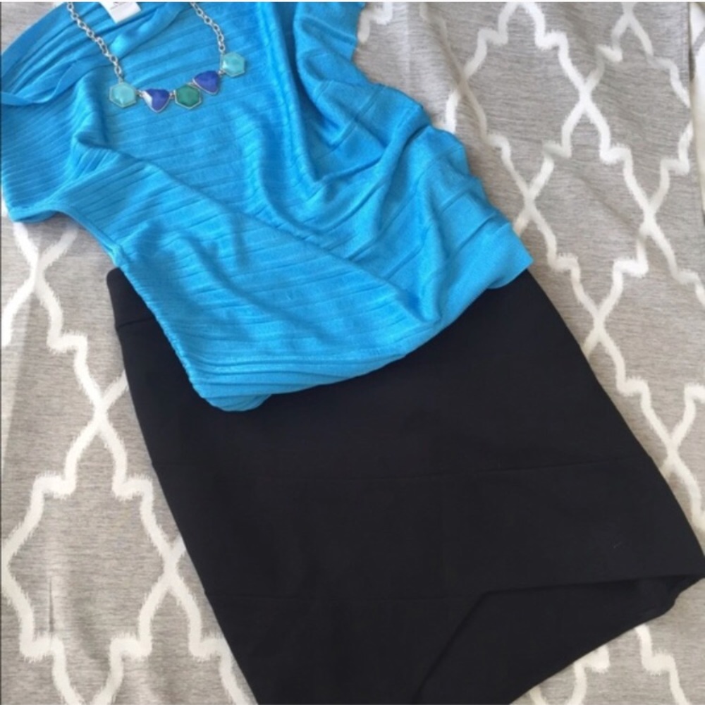 NWT Express crossover bandage skirt - Picture 2 of 4